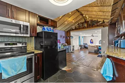 1747 26th Avenue N, Saint Petersburg, FL 33713 - Photo 17