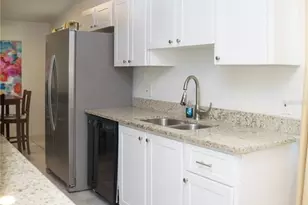 2804 N 33rd St, Tampa, FL 33605 - Photo 9