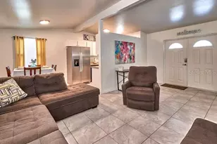2804 N 33rd St, Tampa, FL 33605 - Photo 5