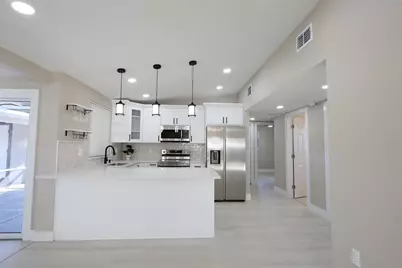 3416 W Ellicott Street, Tampa, FL 33614 - Photo 9