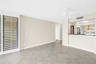 6105 Bahia Del Mar Cir, Saint Petersburg, FL 33715 - Photo 17