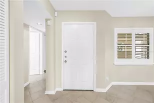 6105 Bahia Del Mar Cir, Saint Petersburg, FL 33715 - Photo 5