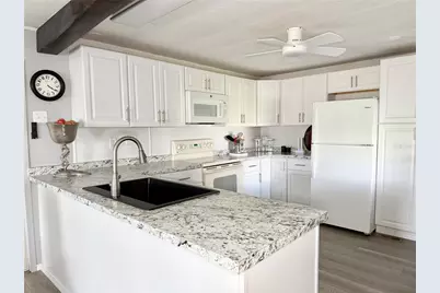 34543 Sweetpea Lane, Zephyrhills, FL 33541 - Photo 7