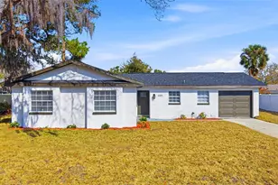 1008 Hallwood Loop, Brandon, FL 33511 - Photo 1