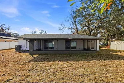 1008 Hallwood Loop, Brandon, FL 33511 - Photo 41