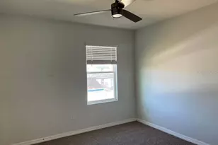 1703 Johnson Pointe Dr, Plant City, FL 33566 - Photo 9