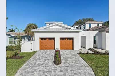 126 Ricardo Way NE, Saint Petersburg, FL 33704 - Photo 1