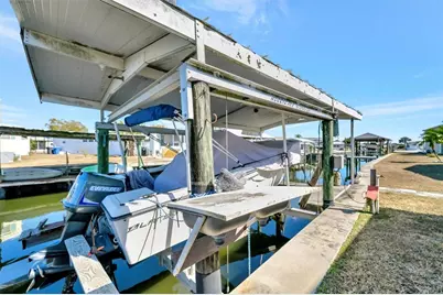 132 W Saint Lucia Loop, Apollo Beach, FL 33572 - Photo 35