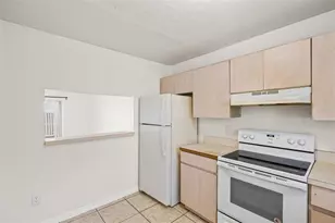 14415 American Circle, Tampa, FL 33613 - Photo 5