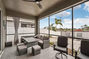 1303 Parker Den Dr, Ruskin, FL 33570 - Photo 39