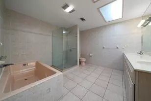 43 Edgewater Dr, Dunedin, FL 34698 - Photo 25