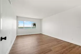 5541 Puerta Del Sol Blvd S, Saint Petersburg, FL 33715 - Photo 11