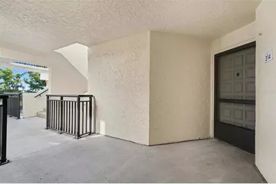 5541 Puerta Del Sol Boulevard S #314, Saint Petersburg, FL 33715 - Photo 1
