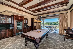 9209 Silverthorn Rd, Seminole, FL 33777 - Photo 25