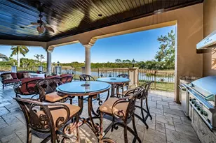 9209 Silverthorn Rd, Seminole, FL 33777 - Photo 69