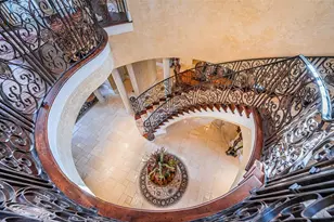 9209 Silverthorn Rd, Seminole, FL 33777 - Photo 35