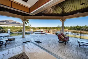 9209 Silverthorn Rd, Seminole, FL 33777 - Photo 23