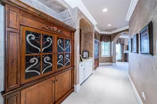 9209 Silverthorn Rd, Seminole, FL 33777 - Photo 55