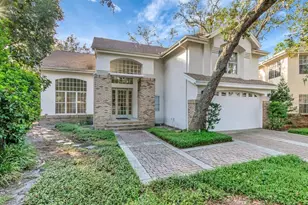 13104 Greengage Ln, Tampa, FL 33612 - Photo 3