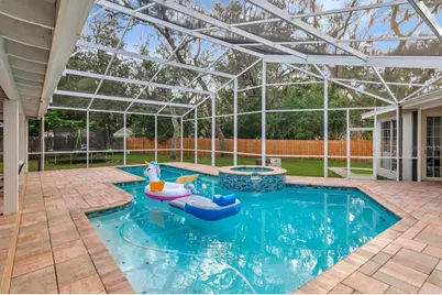 13104 Greengage Lane, Tampa, FL 33612 - Photo 33
