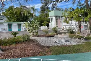 1064 Broadway, Dunedin, FL 34698 - Photo 1