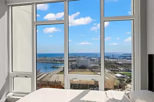 175 1st St S, Saint Petersburg, FL 33701 - Photo 27