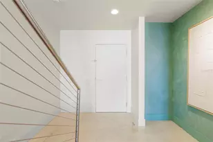 175 1st St S, Saint Petersburg, FL 33701 - Photo 35