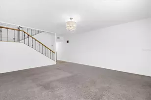 4405 Vieux Carre Cir, Tampa, FL 33613 - Photo 5