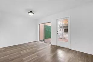 4405 Vieux Carre Cir, Tampa, FL 33613 - Photo 11