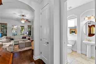 1504 S Obrapia St, Tampa, FL 33629 - Photo 9