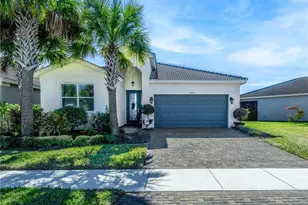 15452 Santa Pola Dr, Wimauma, FL 33598 - Photo 39