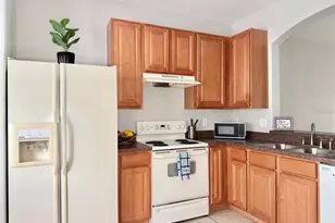 3506 High Hampton Cir, Tampa, FL 33610 - Photo 5