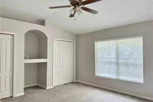 3506 High Hampton Cir, Tampa, FL 33610 - Photo 17