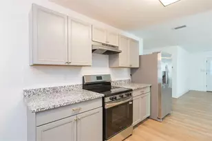 5543 19th St, Zephyrhills, FL 33542 - Photo 11