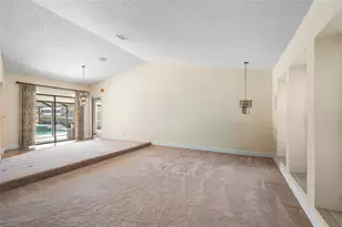 1511 Kyle Ct, Valrico, FL 33596 - Photo 13