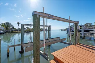 567 Baywood Dr S, Dunedin, FL 34698 - Photo 47