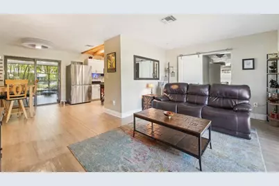 4091 Cherry Street NE, Saint Petersburg, FL 33703 - Photo 5