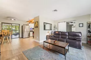 4091 Cherry St NE, Saint Petersburg, FL 33703 - Photo 5