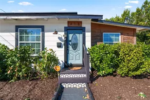 315 S 40th Street S, Saint Petersburg, FL 33711 - Photo 1