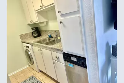 165 Medallion Boulevard #H, Madeira Beach, FL 33708 - Photo 9