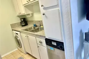 165 Medallion Blvd, Madeira Beach, FL 33708 - Photo 9