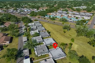 1811 Bedford Ln, Sun City Center, FL 33573 - Photo 37