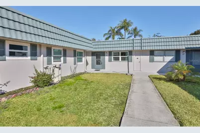 1811 Bedford Lane #148, Sun City Center, FL 33573 - Photo 3