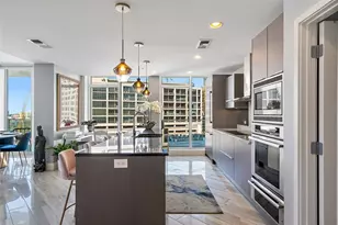 175 1st St S, Saint Petersburg, FL 33701 - Photo 5