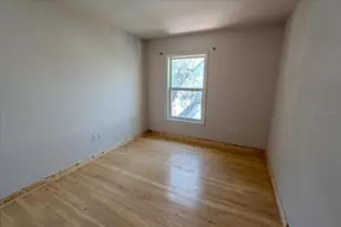 2402 E Martin Luther King Jr Blvd, Tampa, FL 33610 - Photo 9