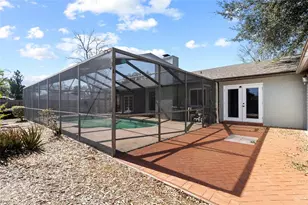 15717 Pennington Rd, Tampa, FL 33624 - Photo 39