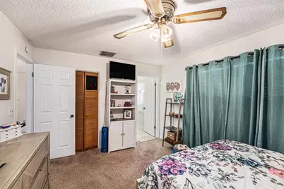 10736 Laquinta Drive, New Port Richey, FL 34654 - Photo 19