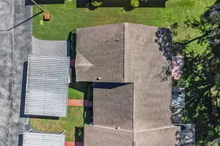 10736 Laquinta Dr, New Port Richey, FL 34654 - Photo 29