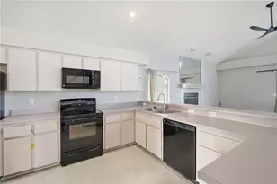 11519 Whispering Hollow Dr, Tampa, FL 33635 - Photo 7
