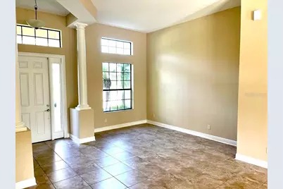 15604 Hampton Village Drive, Tampa, FL 33618 - Photo 5